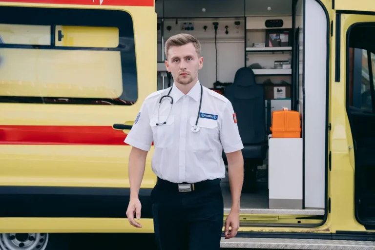 Non-emergency medical transportation Sacramento providing safe and reliable patient transport to hospitals, clinics, dialysis centers, and medical appointments.